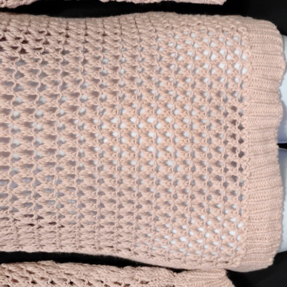 American Eagle crotchet pink top - Picture 5 of 13